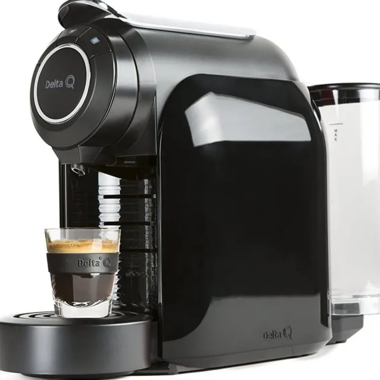 Cafetera Cápsulas Delta Qool Evolution Negra
