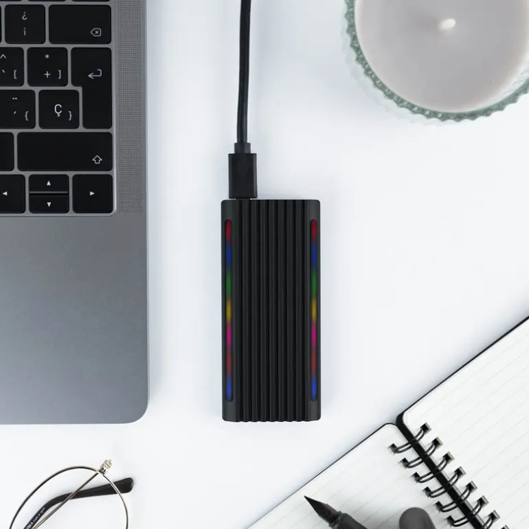 Caja Externa TooQ Shinobi RGB Para SSD M.2 Negro