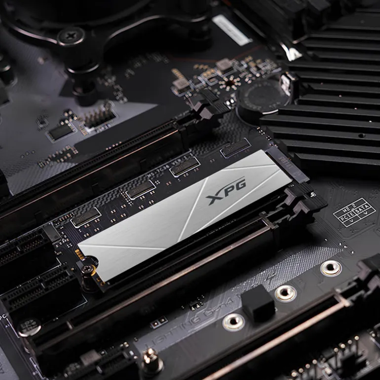 Disco Duro M.2 Adata XPG GAMMIX S60 512GB PCIe Gen4 x4 NVMe