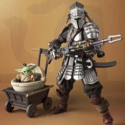 Figura Tamashii Nations Star Wars The Mandalorian Ronin y Grogu