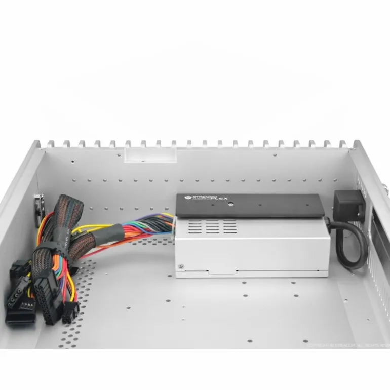 Fuente/PSU Streacom ZeroFlex 240 240W