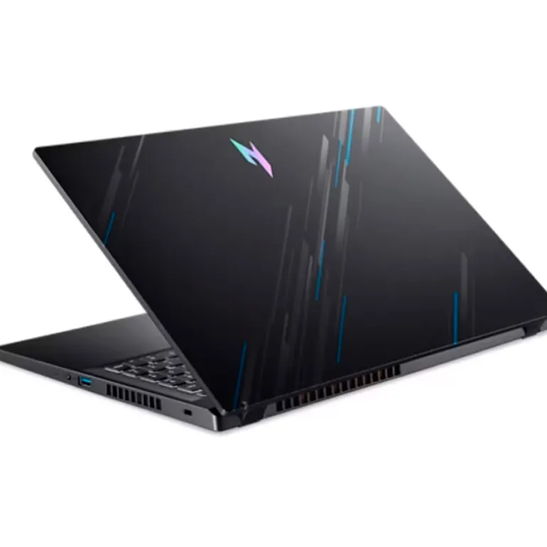 Portátil Acer Nitro V15-51-70SS i7-13620H RTX 4060 32GB 1TB 15.6" FreeDOS