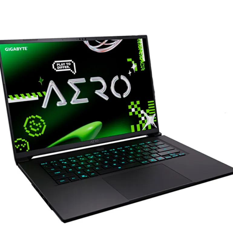 Portátil Gigabyte AERO X16 1VH93ESC64DH AMD Ryzen AI 7 350 RTX 5060 32GB 1TB 16" W11H Blanco