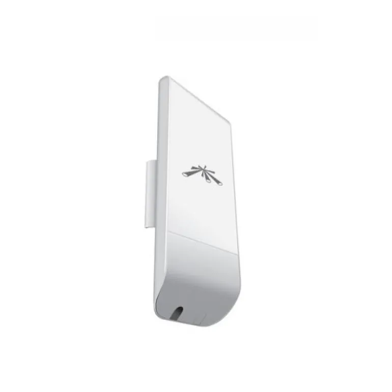 Punto Acceso Ubiquiti LOCOM5 AirMax 5GHz/13dBi/200mW