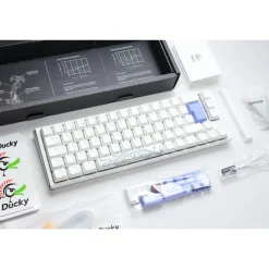 Teclado Ducky One 3 Classic SF 65% Hot-Swap RGB MX-Brown Blanco