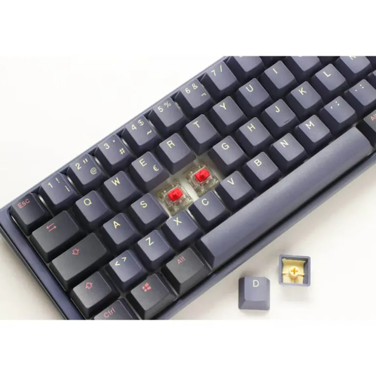Teclado Ducky One 3 Cosmic ISO-ES RGB Hot-Swappable Switch MX Silent Morado
