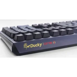 Teclado Ducky One 3 Cosmic ISO-ES RGB Hot-Swappable Switch MX Red Morado